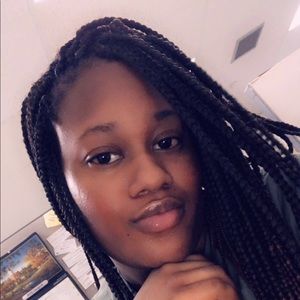 Meet your Posher, Johnetta